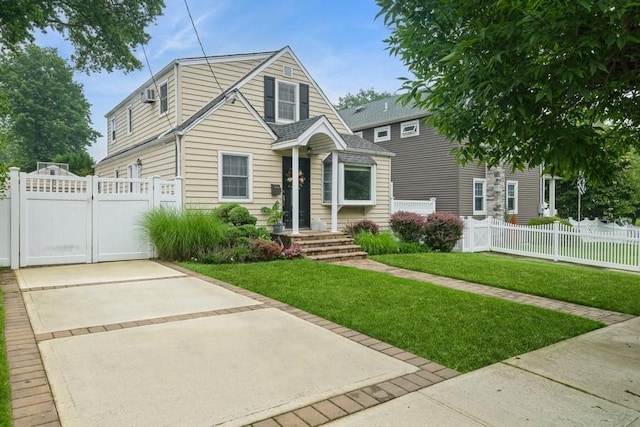532 7th St, West Hempstead, NY 11552 - view of front of house featuring a gate