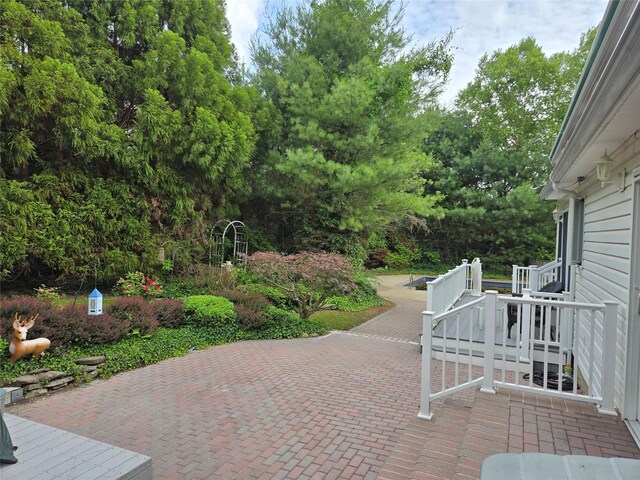 18 Laura Ct, Nesconset, NY 11767 - view of patio