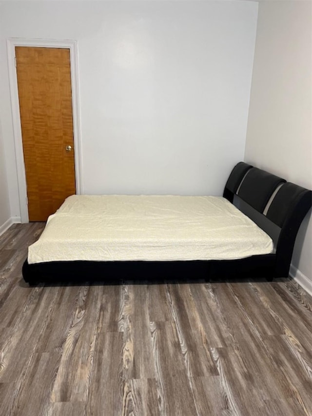 3338 Parsons Blvd Unit 6G, Flushing, NY 11354 - bedroom with wood finished floors and baseboards