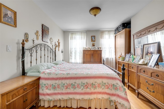 5-17 51st Ave, Long Island City, NY 11101 - bedroom with light wood-style flooring