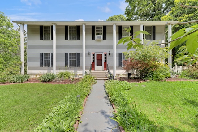 8 Mueller Mountain Rd, Putnam Valley, NY 10579 - view of front of house with a front lawn
