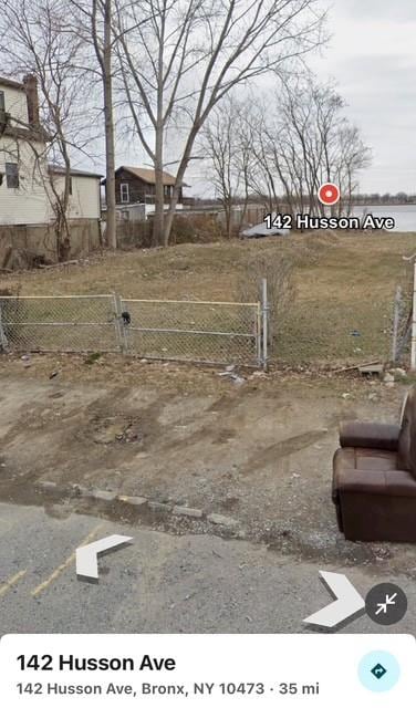 142 Husson Ave, Bronx, NY 10473