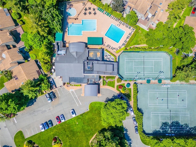43 Carriage Ct, Jericho, NY 11753 - drone / aerial view of a pool