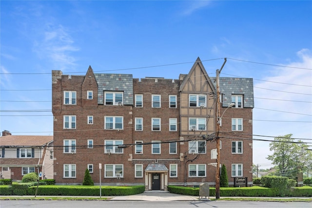 2 Lockwood Ave Unit 3B, Bronxville, NY 10708 - photo 1