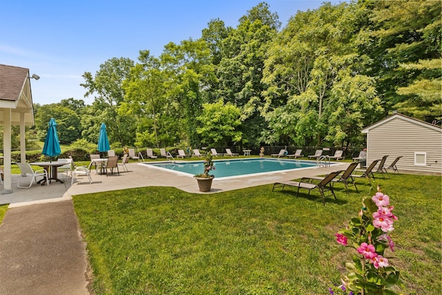 59 Krystal Dr, Somers, NY 10589 - community pool with a patio area