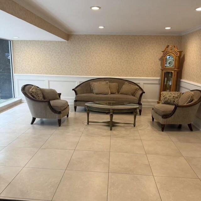 43-25 Douglaston Pkwy Unit 2D, Douglaston, NY 11363 - sitting room featuring wainscoting, wallpapered walls, and recessed lighting