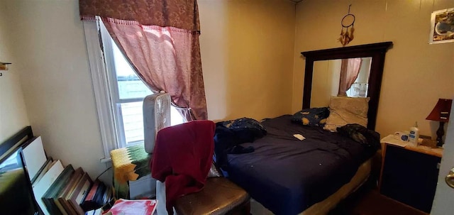 77 Carroll St, Poughkeepsie, NY 12601 - view of bedroom