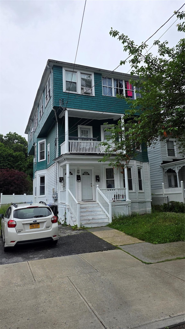 77 Carroll St, Poughkeepsie, NY 12601 - photo 1
