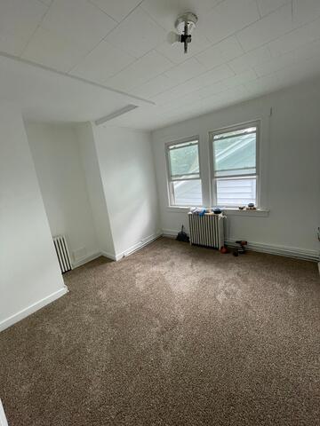 77 Carroll St, Poughkeepsie, NY 12601 - photo 9