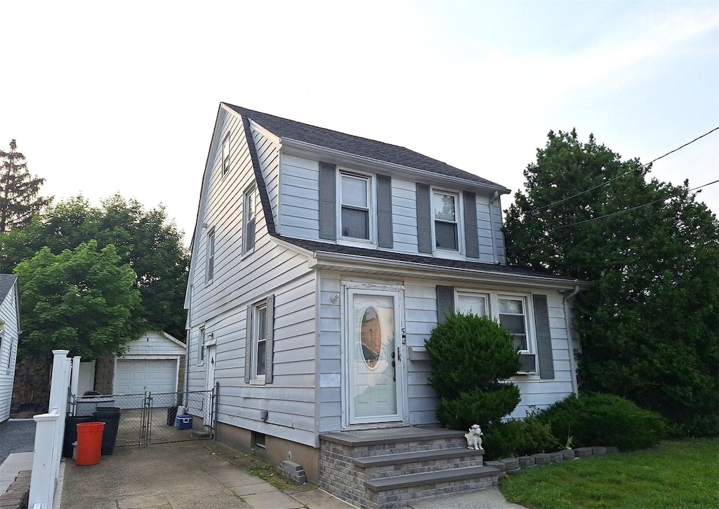 15 Stratford Ave, Williston Park, NY 11596 - photo 1