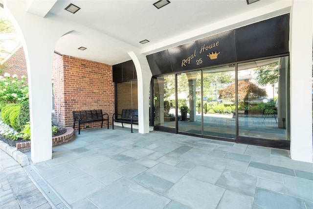 25 Chapel Pl Unit 3N, Great Neck, NY 11021 - view of patio / terrace