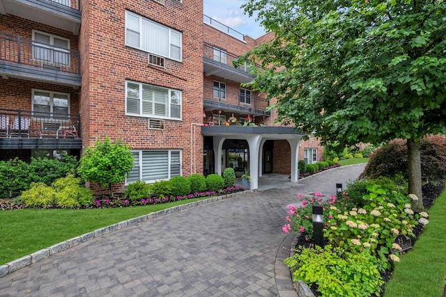 25 Chapel Pl Unit 3N, Great Neck, NY 11021 - view of property