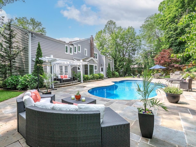 70 Scudders Ln, Roslyn Harbor, NY 11576 - outdoor pool with an outdoor hangout area, a pergola, and a patio area