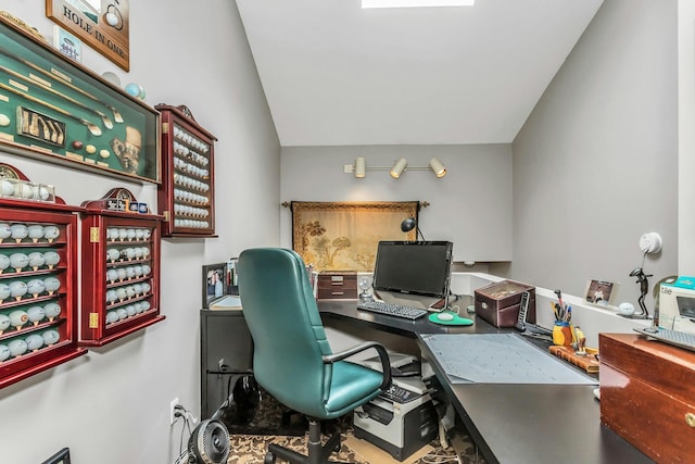 147 The Knl, Syosset, NY 11791 - office space with lofted ceiling
