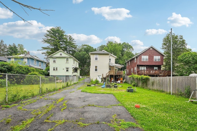 334 Union Ave, Peekskill, NY 10566 - back of house with a wooden deck and a residential view