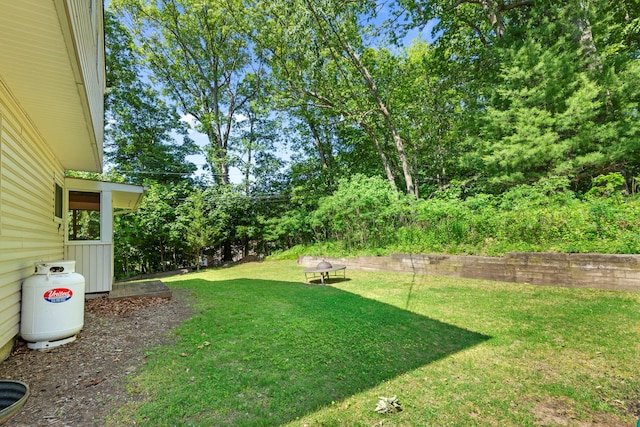 29 Ravenwood Dr, Kings Park, NY 11754 - view of grassy yard