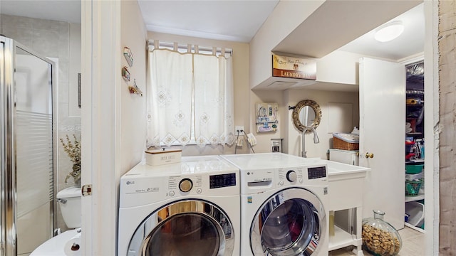 81 Avondale Rd, Yonkers, NY 10710 - laundry room featuring washer and clothes dryer