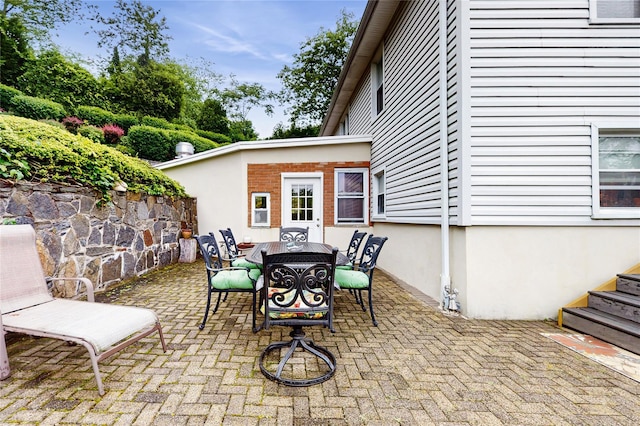 81 Avondale Rd, Yonkers, NY 10710 - view of patio / terrace with outdoor dining area
