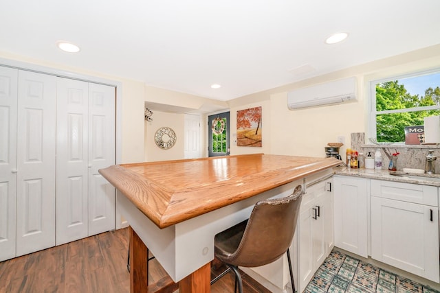 136 Wardwell Rd, Mineola, NY 11501 - photo 16