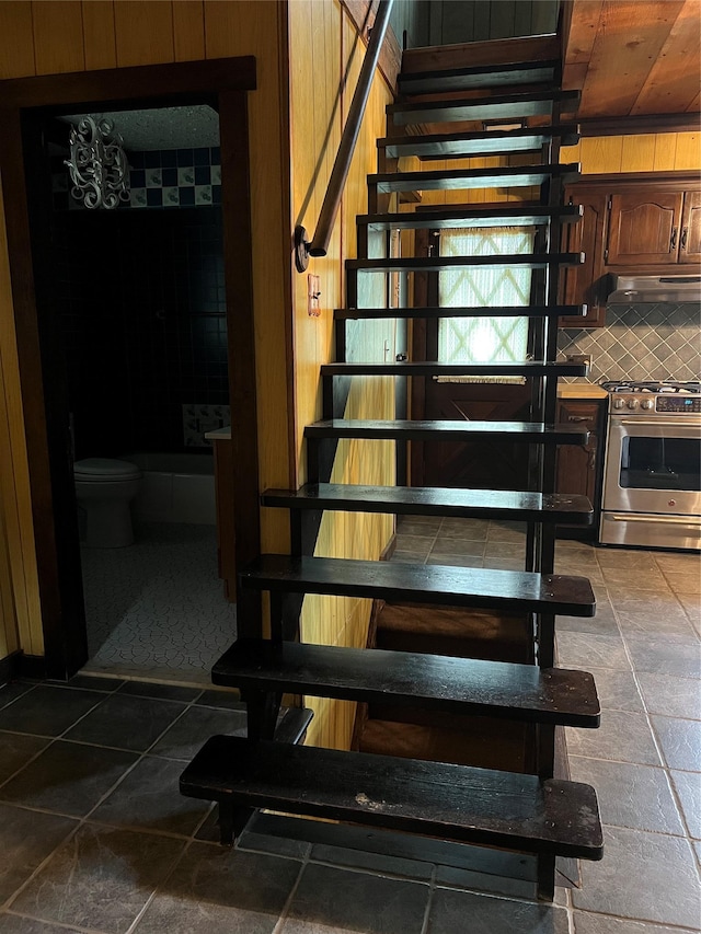 8 Alexine Ave, East Rockaway, NY 11518 - view of stairway