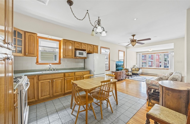 15039 Coolidge Ave, Briarwood, NY 11432 - photo 7