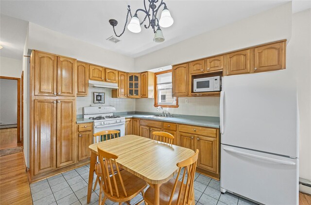 15039 Coolidge Ave, Briarwood, NY 11432 - photo 8