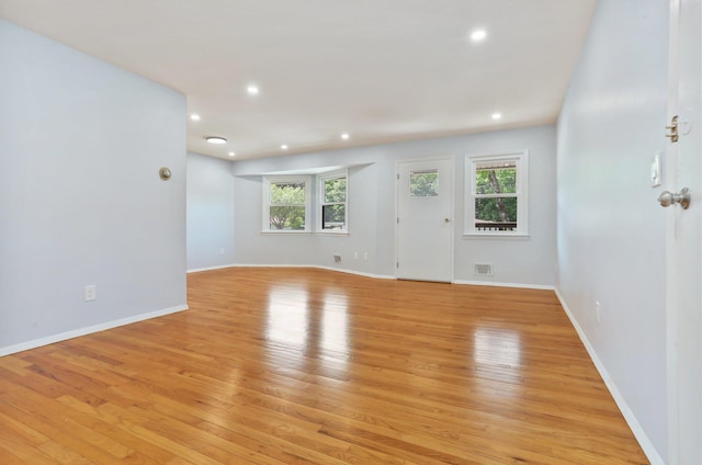 34 Warwick Pl Unit D, Yorktown Heights, NY 10598 - spare room with plenty of natural light, light wood-type flooring, recessed lighting, and baseboards