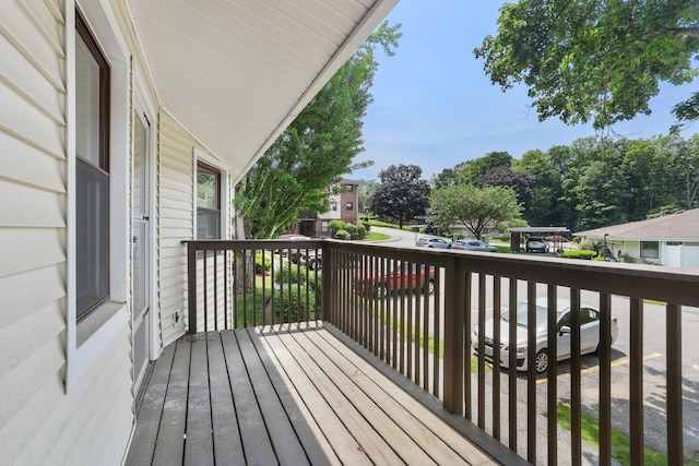 34 Warwick Pl Unit D, Yorktown Heights, NY 10598 - view of wooden deck