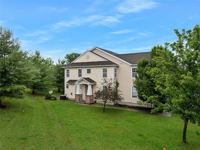 38 Woodside Knolls Dr, Middletown, NY 10940 - rear view of property with a yard and a shingled roof