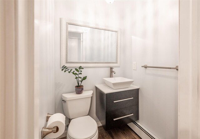 23 Cedar Ledges, Putnam Valley, NY 10579 - half bath with toilet and vanity