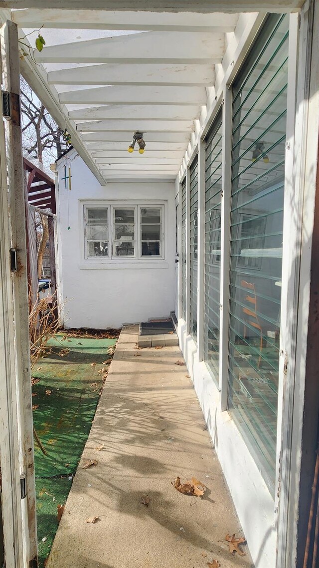 163 Scarcliffe Dr, Malverne, NY 11565 - photo 26