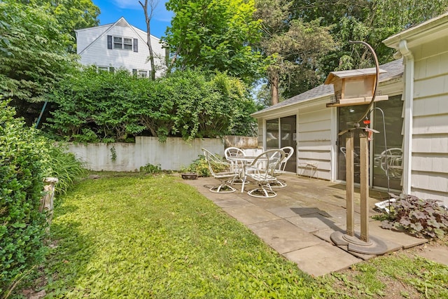 5 Ridgeview Dr, Pleasantville, NY 10570 - view of yard featuring a patio area and outdoor dining area