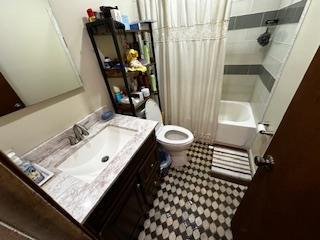 8 Hickory St, Central Islip, NY 11722 - photo 32