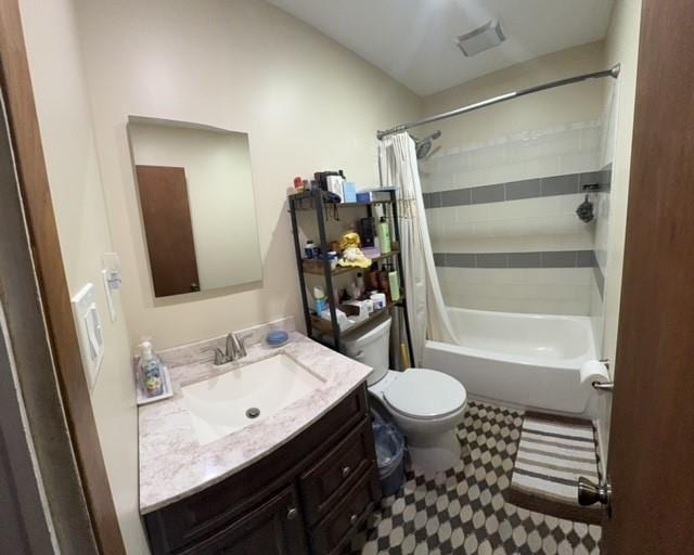 8 Hickory St, Central Islip, NY 11722 - photo 44