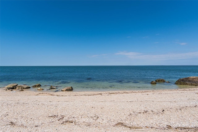 215 Hillcrest Dr N, Orient, NY 11957 - water view