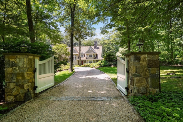 28 Stone Paddock Pl, Bedford, NY 10506 - view of gate