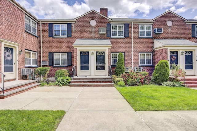 211-19A 73rd Ave Lower, Lower, Oakland Gardens, NY 11364 - photo 1