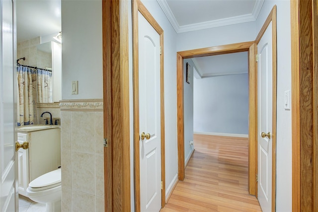 211-19A 73rd Ave Lower, Lower, Oakland Gardens, NY 11364 - photo 8