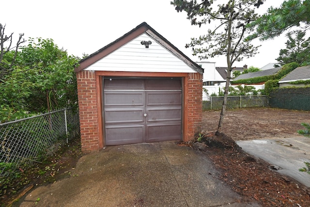 1078 Hancock Ave, Franklin Square, NY 11010 - detached garage featuring driveway