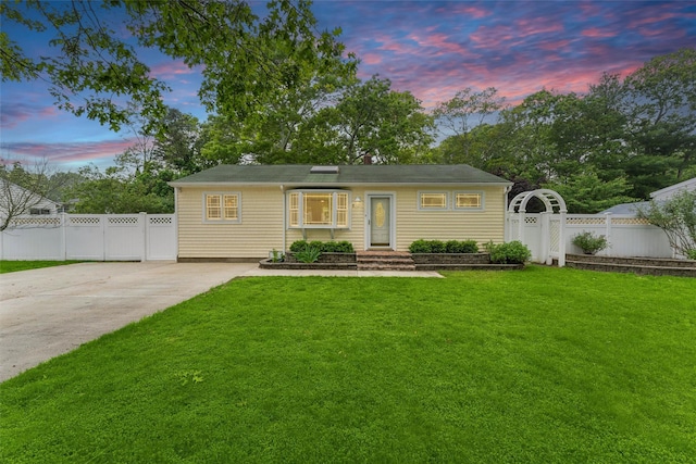 8 Park Ln, Hampton Bays, NY 11946 - photo 1
