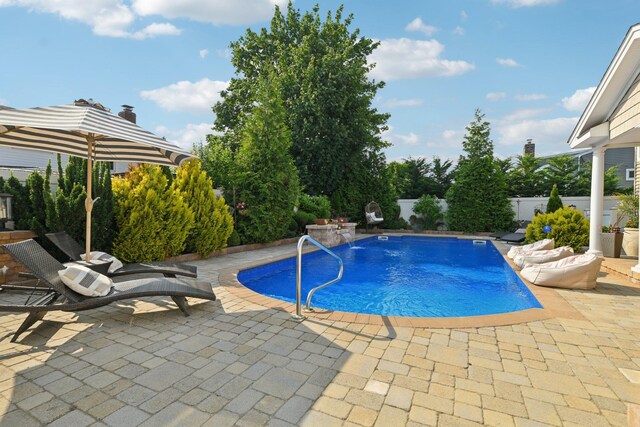 122 Queens Ct, Massapequa Park, NY 11762 - photo 40