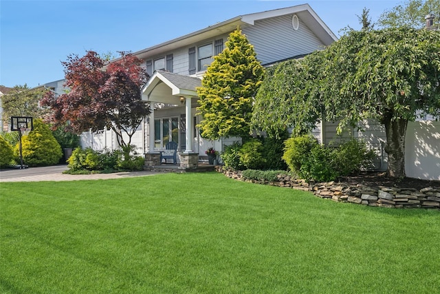 7 Nantucket Ln, Deer Park, NY 11729 - view of front of home featuring a front lawn
