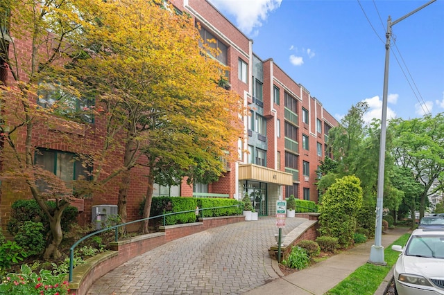 41 Wellington Ct Unit 1L, Staten Island, NY 10314 - view of property