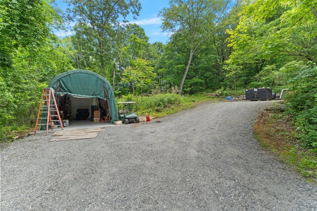 1 Hidden Hills Ct, Warwick, NY 10990 - view of dirt / gravel driveway