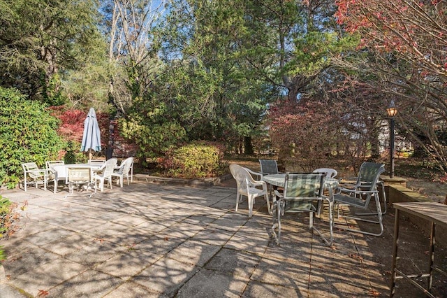175 Laurel Ln, Laurel Hollow, NY 11791 - view of patio featuring outdoor dining area