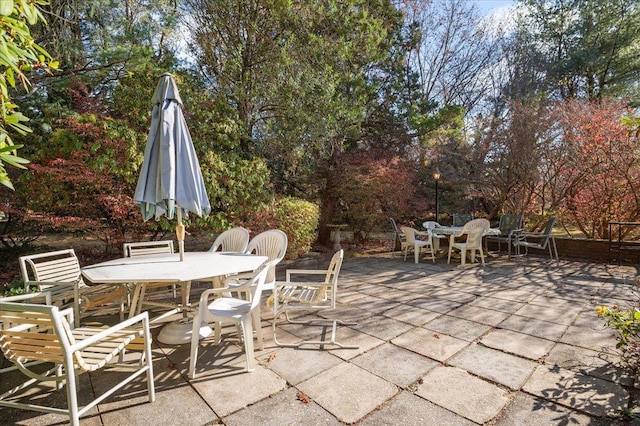 175 Laurel Ln, Laurel Hollow, NY 11791 - view of patio featuring outdoor dining area