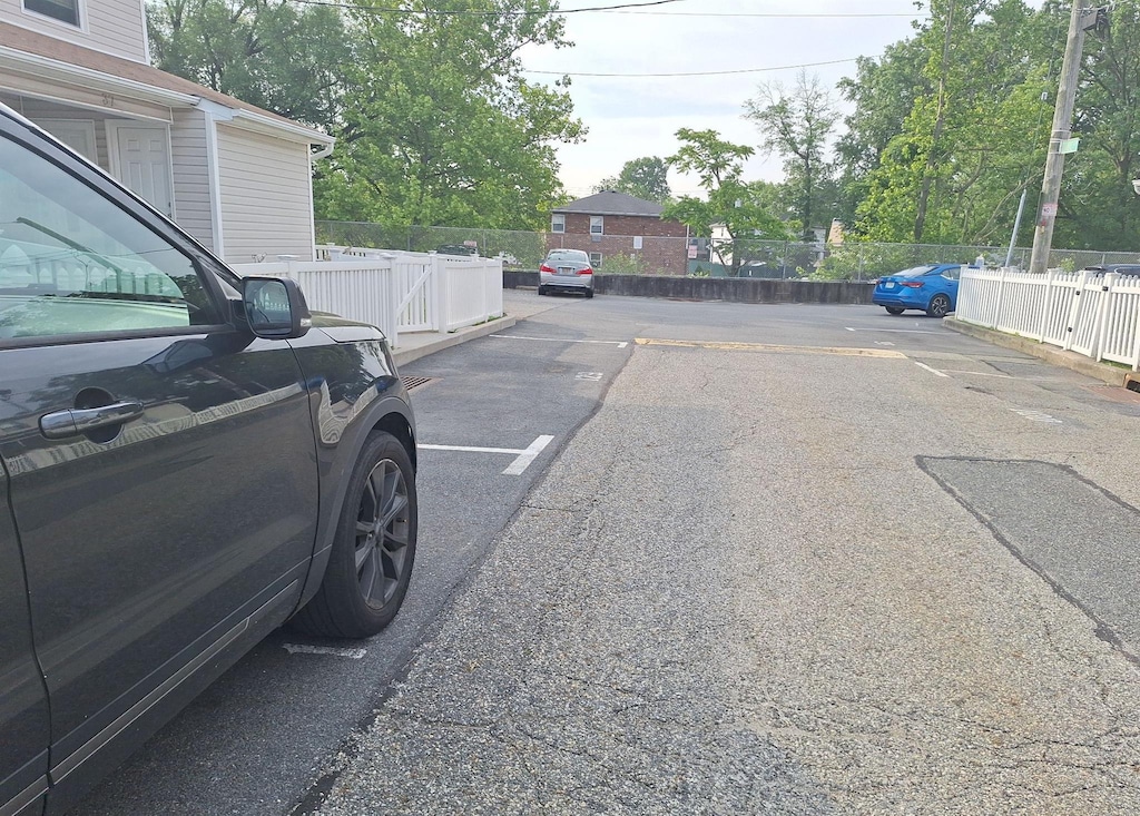 33 Marc St, Staten Island, NY 10314 - view of uncovered parking lot