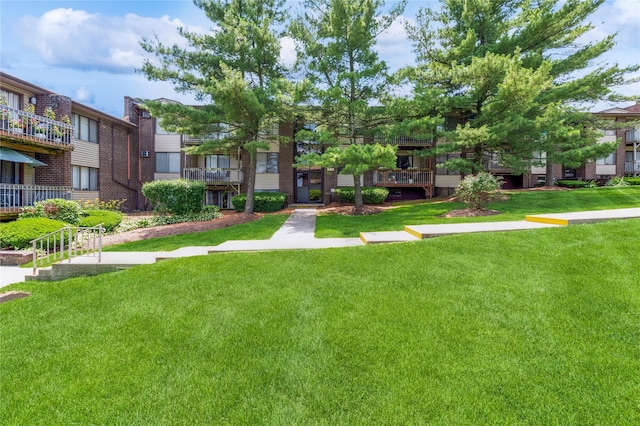 255 Country Club Ln, Pomona, NY 10970 - view of community with a lawn