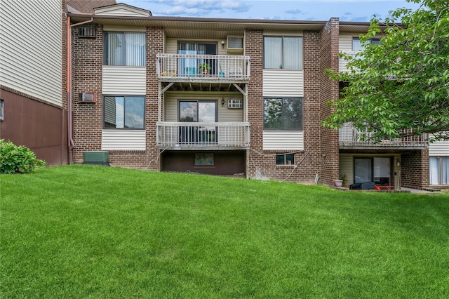 255 Country Club Ln, Pomona, NY 10970 - view of building exterior