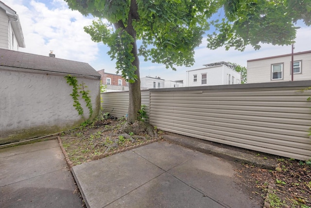 88-11 79th Ave, Glendale, NY 11385 - view of patio